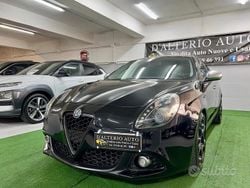 Nero Usata 2017 Alfa Romeo Giulietta Super Tre volumi | 10.999 € (Buon prezzo)