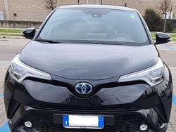Grigio Usata 2019 Toyota C-HR Lounge SUV | 17.900 € (Buon prezzo)