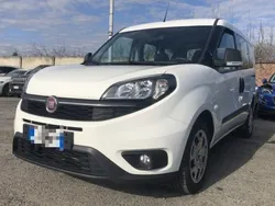Bianco Usata 2020 Fiat Doblò Lounge Monovolume | 14.200 € (Cara)
