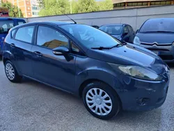 Grigio Usata 2009 Ford Fiesta Due volumi | 3199 € (Buon prezzo)