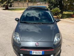 Grigio Usata 2015 Fiat Punto Due volumi | 5500 € (Buon prezzo)