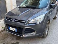 Usata 2014 Ford Kuga Titanium SUV | 9000 € (Buon prezzo)