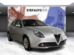 Argento Usata 2017 Alfa Romeo Giulietta Business Tre volumi | 10.500 € (Buon prezzo)