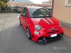 Rosso Usata 2017 Abarth 500 Tre volumi | 14.999 € (Buon prezzo)