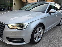 Grigio Usata 2013 Audi A3 Ambition Tre volumi | 8700 € (Buon prezzo)