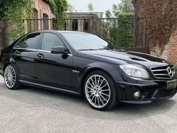 Nero Usata 2009 Mercedes C63 AMG AMG Tre volumi | 49.900 €