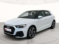 Bianco ghiacciaio metallizzato nero mito metallizzato Usata 2025 Audi A1 Sportback Business Due volumi | 28.900 € (Molto cara)