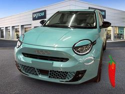 Blu Nuova 2025 Fiat 600 La Prima SUV | 24.550 €