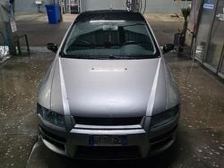 Grigio Usata 2003 Fiat Stilo Tre volumi | 1499 € (Buon prezzo)