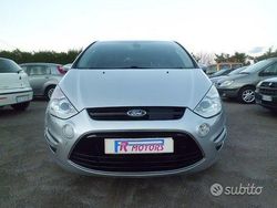 Grigio Usata 2012 Ford S-MAX S Monovolume | 7500 € (Cara)