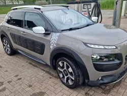 Marrone Usata 2017 Citroën C4 Cactus Rip Curl Due volumi | 7800 € (Ottimo prezzo)