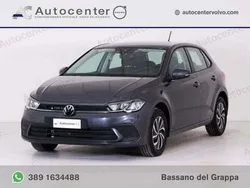Grigio Usata 2024 VW Polo Life Tre volumi | 21.700 € (Buon prezzo)