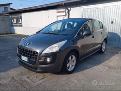 Nero Usata 2010 Peugeot 3008 Monovolume | 5500 € (Cara)