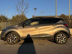Bronzo Usata 2015 Renault Captur SUV | 9500 € (Cara)