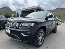 Diamond black metalli Usata 2019 Jeep Grand Cherokee Overland SUV | 25.900 € (Buon prezzo)