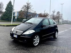Nero Usata 2008 Mercedes A150 Elegance Tre volumi | 2900 € (Ottimo prezzo)