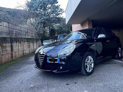 Nero Usata 2011 Alfa Romeo Giulietta Distinctive Tre volumi | 4000 € (Ottimo prezzo)