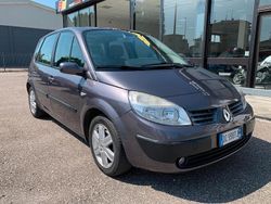 Marrone Usata 2006 Renault Scénic II Monovolume | 2950 € (Molto cara)
