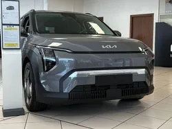 Grigio Nuova 2025 Kia EV3 4 SUV | 38.000 € (Buon prezzo)