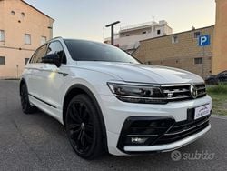 Bianco Usata 2020 VW Tiguan R-line SUV | 25.999 € (Buon prezzo)
