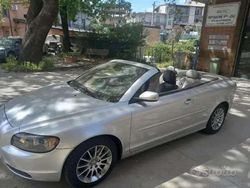 Grigio Usata 2009 Volvo C70 Momentum Cabrio | 4900 € (Ottimo prezzo)