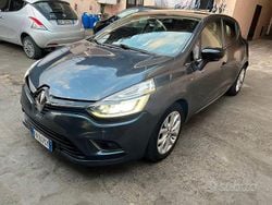 Grigio Usata 2019 Renault Clio IV Tre volumi | 7690 € (Ottimo prezzo)