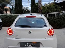 Bianco Usata 2012 Alfa Romeo MiTo Distinctive Due volumi | 4000 € (Ottimo prezzo)