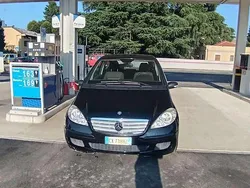 Usata 2005 Mercedes A180 Classic Coupé | 3750 € (Buon prezzo)