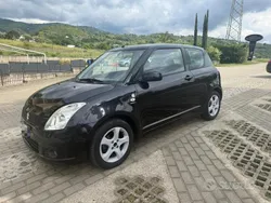 Nero Usata 2006 Suzuki Swift GL Tre volumi | 3500 € (Buon prezzo)