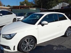 Bianco Usata 2013 Audi A1 Ambition Tre volumi | 10.900 € (Buon prezzo)