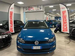 Blu Usata 2018 VW Polo Comfortline Tre volumi | 12.899 € (Buon prezzo)