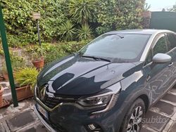 Blu Usata 2022 Renault Captur Techno SUV | 17.999 € (Buon prezzo)
