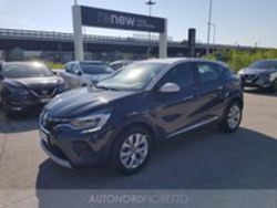 Blu/azzurro Usata 2020 Renault Captur Zen SUV | 16.900 € (Cara)