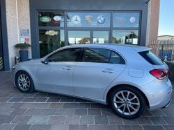 Argento Usata 2020 Mercedes A180 Tre volumi | 23.500 € (Buon prezzo)