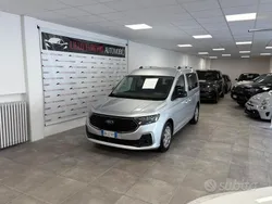 Grigio Usata 2023 Ford Tourneo Connect Titanium Monovolume | 28.900 € (Buon prezzo)