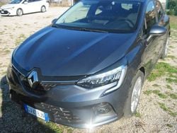 Grigio Usata 2022 Renault Clio V Equilibre Tre volumi | 10.900 € (Ottimo prezzo)