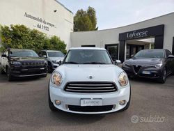 Bianco pastello Usata 2014 Mini Cooper D Countryman SUV | 6900 € (Ottimo prezzo)
