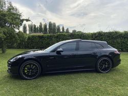 Usata 2019 Porsche Panamera S E-Hybrid Sport Turismo Tre volumi | 58.500 € (Buon prezzo)