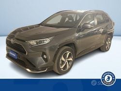 Grigio Usata 2021 Toyota RAV4 Hybrid Style SUV | 37.200 € (Buon prezzo)