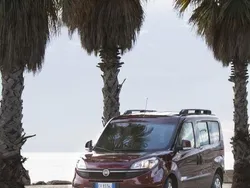 Blu Usata 2018 Fiat Doblò Easy Monovolume | 12.500 € (Buon prezzo)