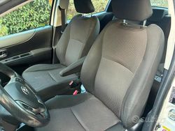 Bianco Usata 2013 Toyota Yaris Due volumi | 8400 € (Buon prezzo)