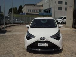 Bianco Usata 2020 Toyota Aygo Connect Style Due volumi | 10.900 € (Buon prezzo)