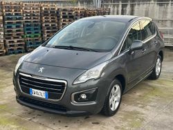 Grigio Usata 2014 Peugeot 3008 Business-Line SUV | 5499 € (Buon prezzo)