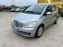 Nero Usata 2010 Mercedes A160 Monovolume | 5990 € (Molto cara)