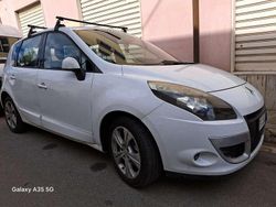 Usata 2010 Renault Mégane Business Tre volumi | 3000 € (Cara)