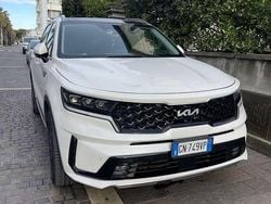 Usata 2023 Kia Sorento SUV | 50.000 € (Molto cara)