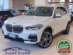 Mineralweiss metallic Usata 2019 BMW X5 Comfort Edition SUV | 38.500 € (Buon prezzo)