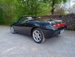 Nero Usata 2001 Alfa Romeo Spider Cabrio | 14.900 € (Buon prezzo)