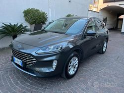 Grigio Usata 2020 Ford Kuga Titanium SUV | 15.000 € (Buon prezzo)