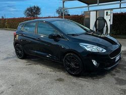 Nero Usata 2019 Ford Fiesta Due volumi | 9500 € (Ottimo prezzo)